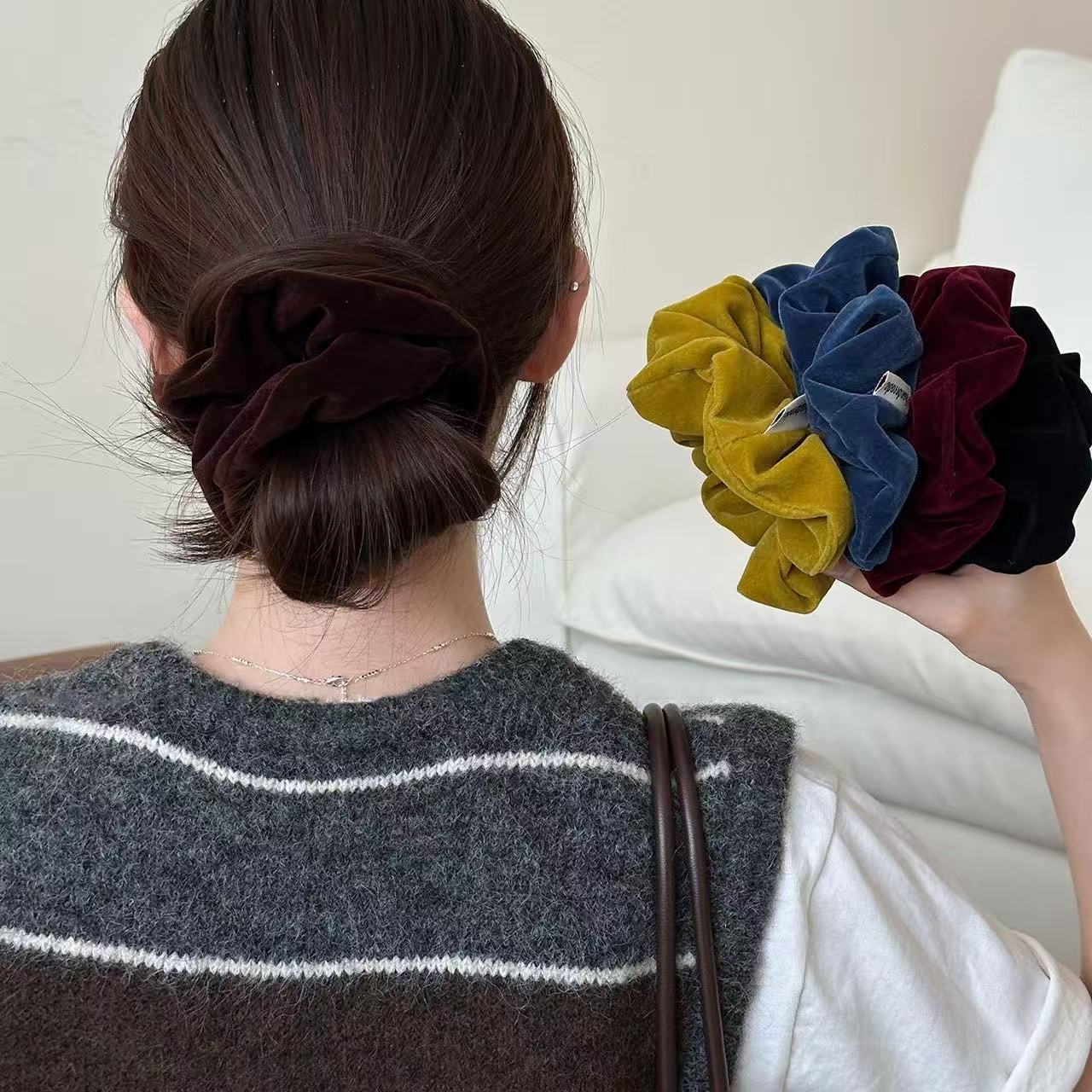Travel Accessories Aesthetic - Elástico de cabelo de veludo minimalista,